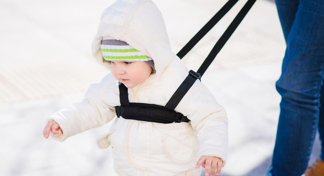 a toddler leash helped keep my child safe