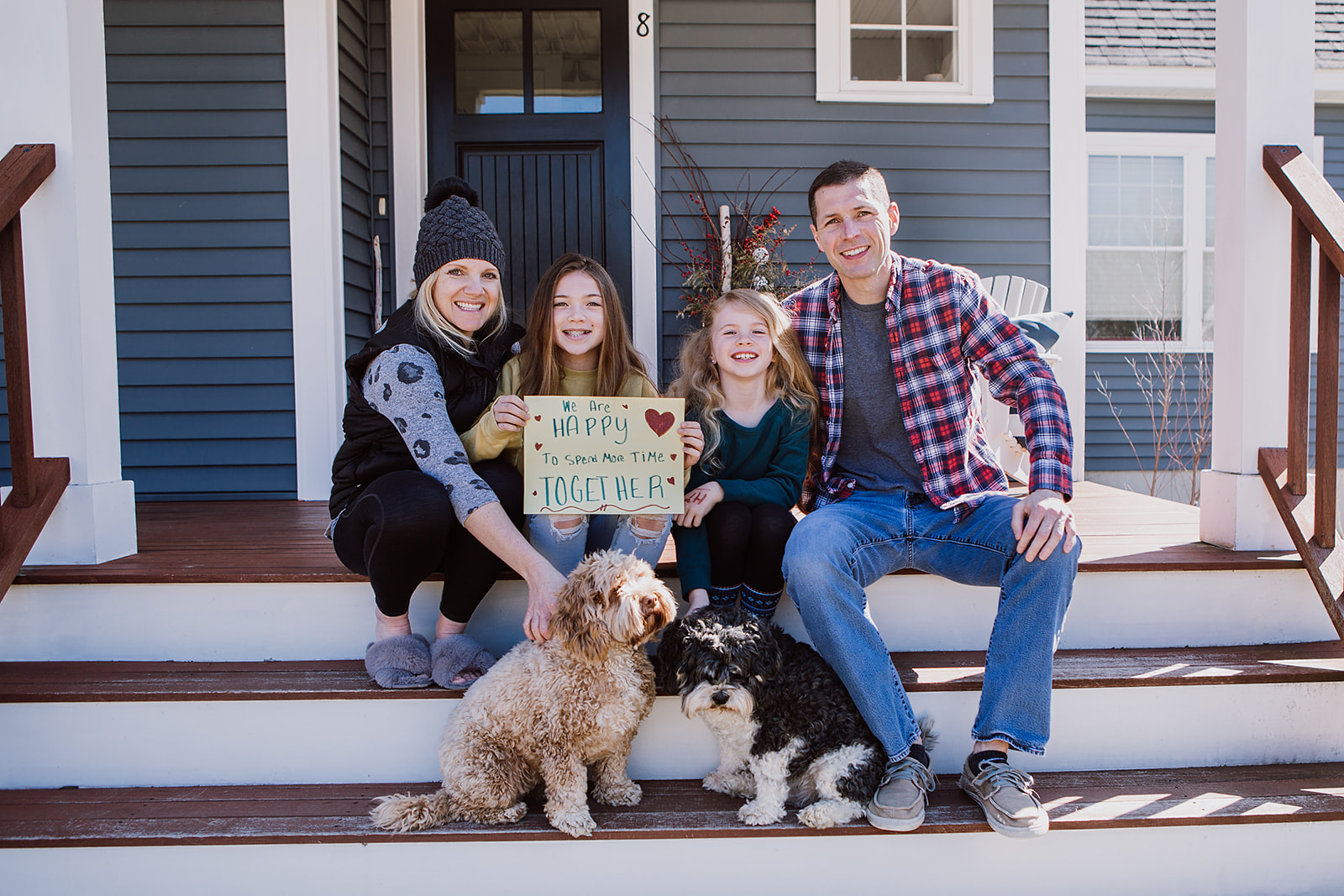 Seacoast Family photography - family on their front steps