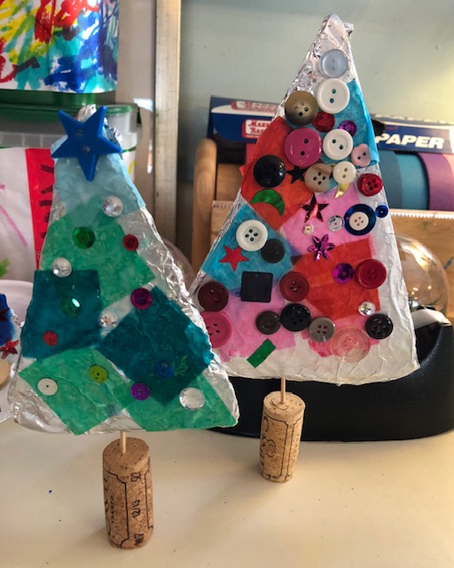Imaginative play ideas for preschoolers - tin foil and cork christmas trees